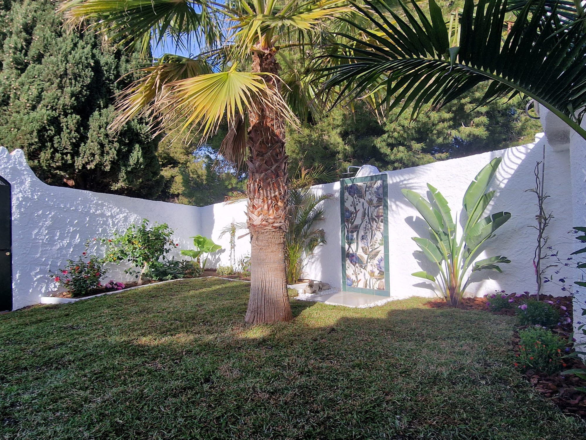 Ansichten Haus  Dalias